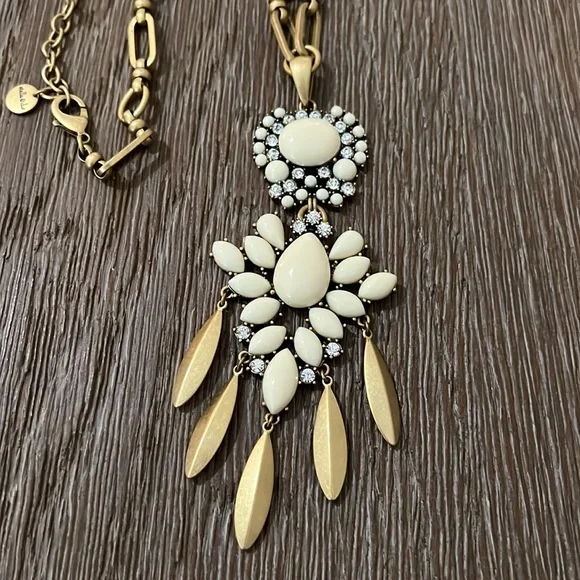 Stella and Dot necklace - Picture 2 of 3